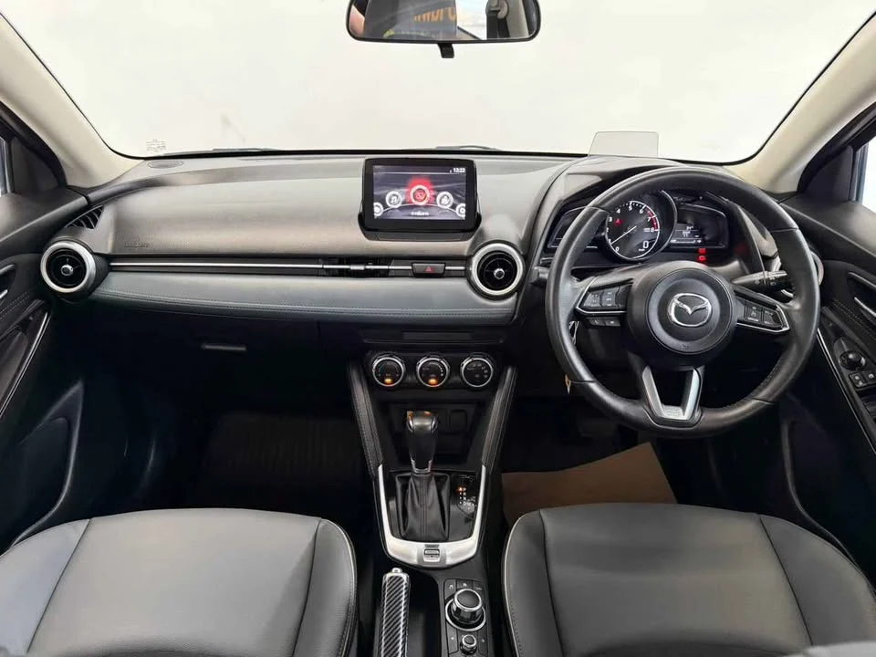 2019 Mazda 2 III 3