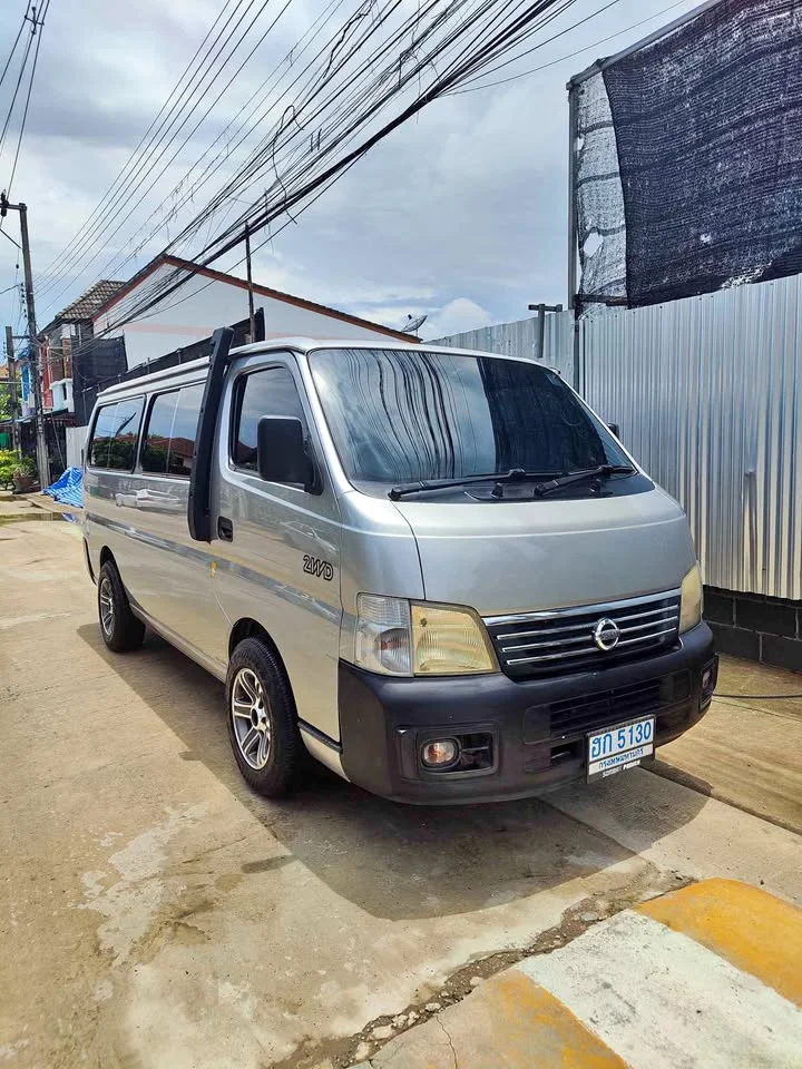 2000 Nissan Urvan V (E25) 3