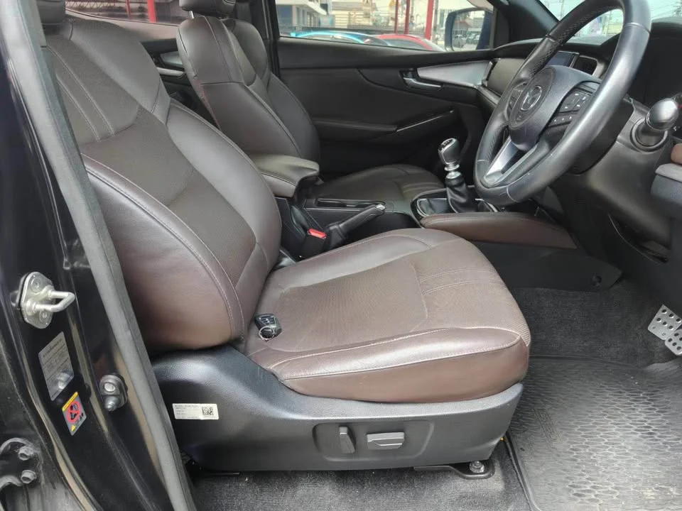 2021 Mazda BT-Series III 3