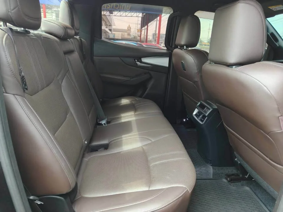 2021 Mazda BT-Series III 2