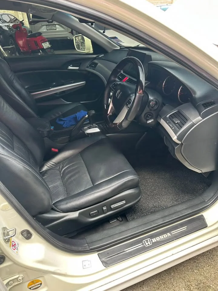 2012 Honda Accord VIII 3