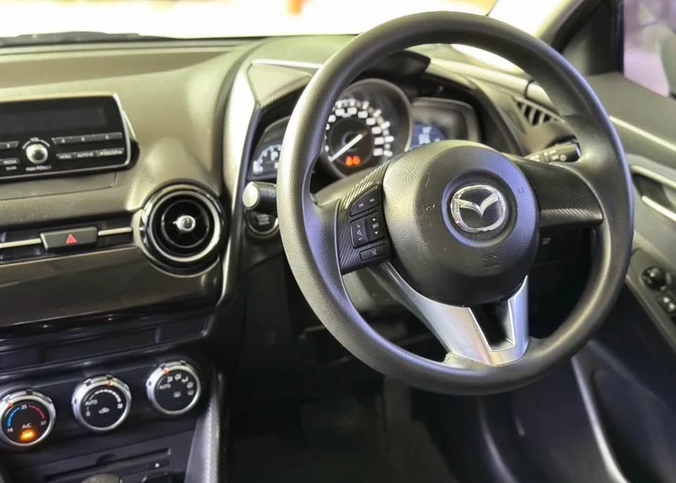 2015 Mazda 2 III 2