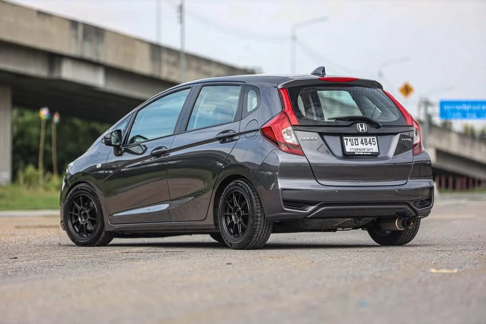 2020 Honda Jazz III 2