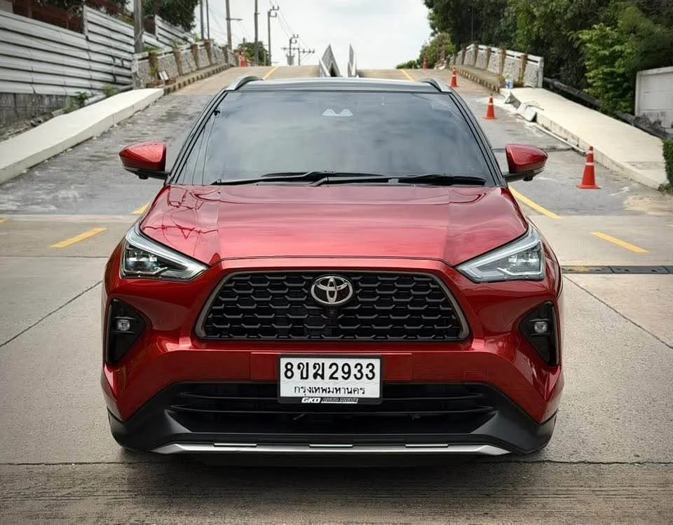 2024 Toyota Yaris Cross AC200 3