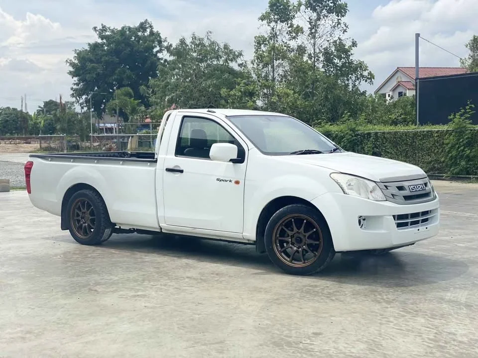 2013 Isuzu D-Max II (RT) 2