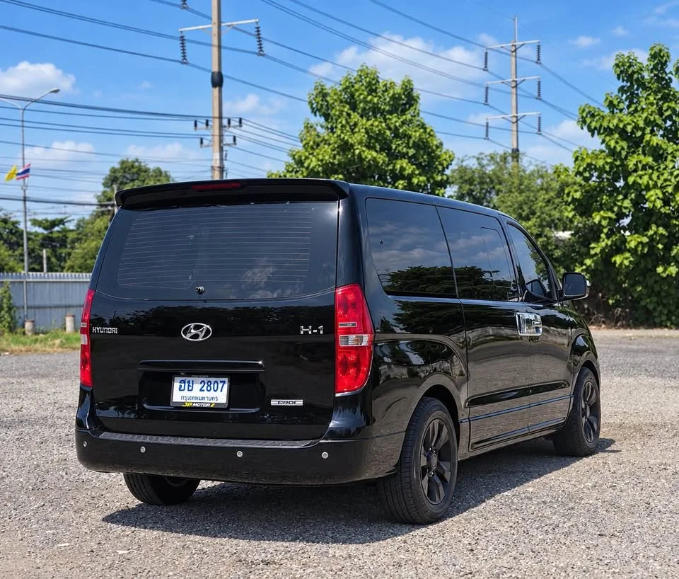 2011 Hyundai H-1 II 2