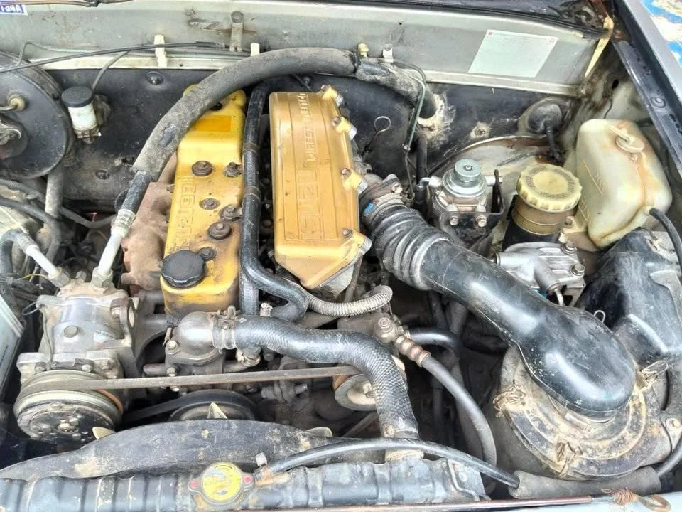 2013 Isuzu TFR III 2