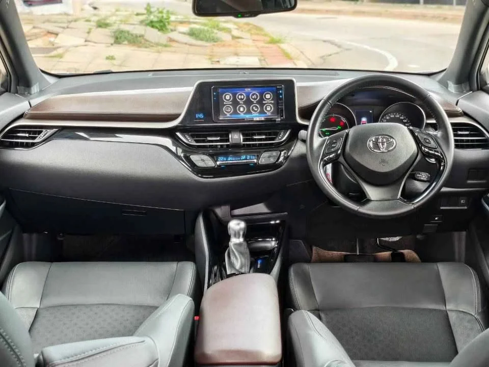 2022 Toyota C-HR I 3