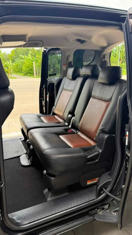 2017 Toyota Sienta II 3