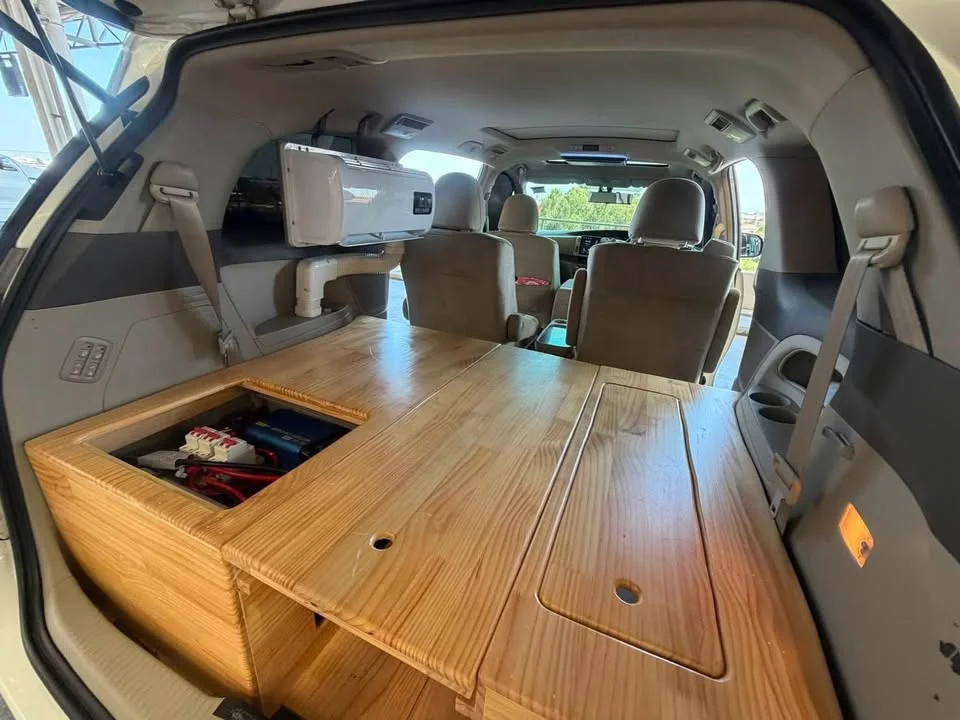 2008 Toyota Estima III 3