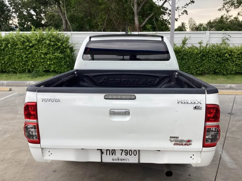 2014 Toyota Hilux VII 2