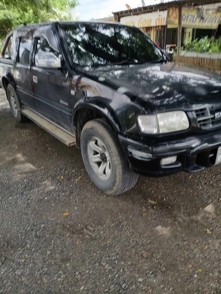 Isuzu Faster Dragon Eyes III 3