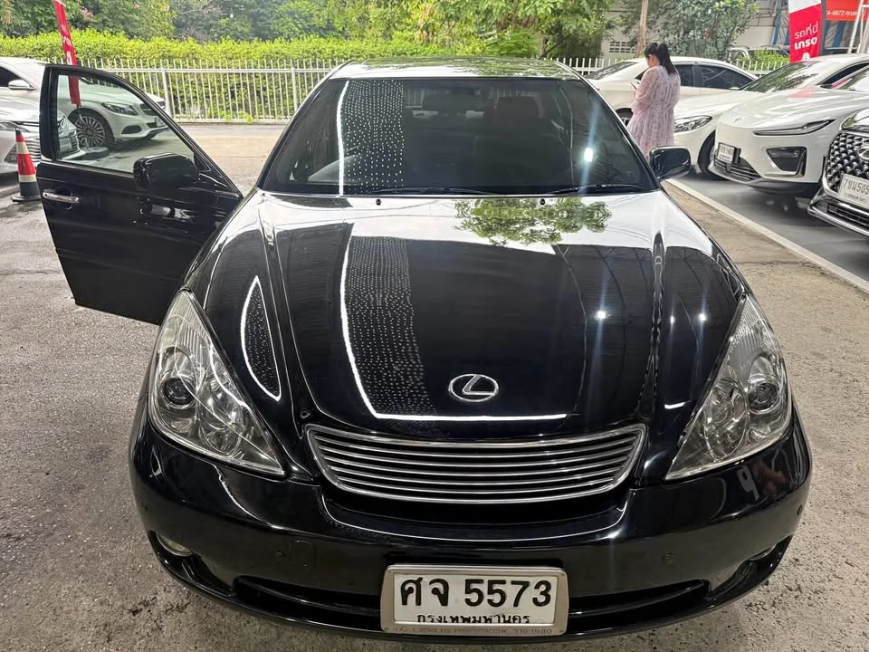 2004 Lexus ES IV 3