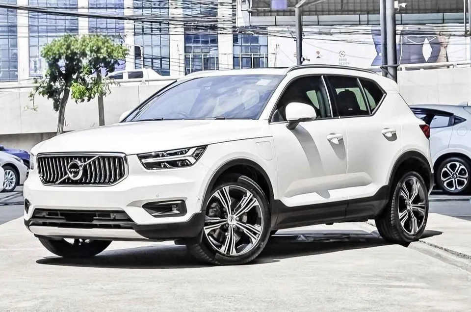 2022 Volvo XC40 3