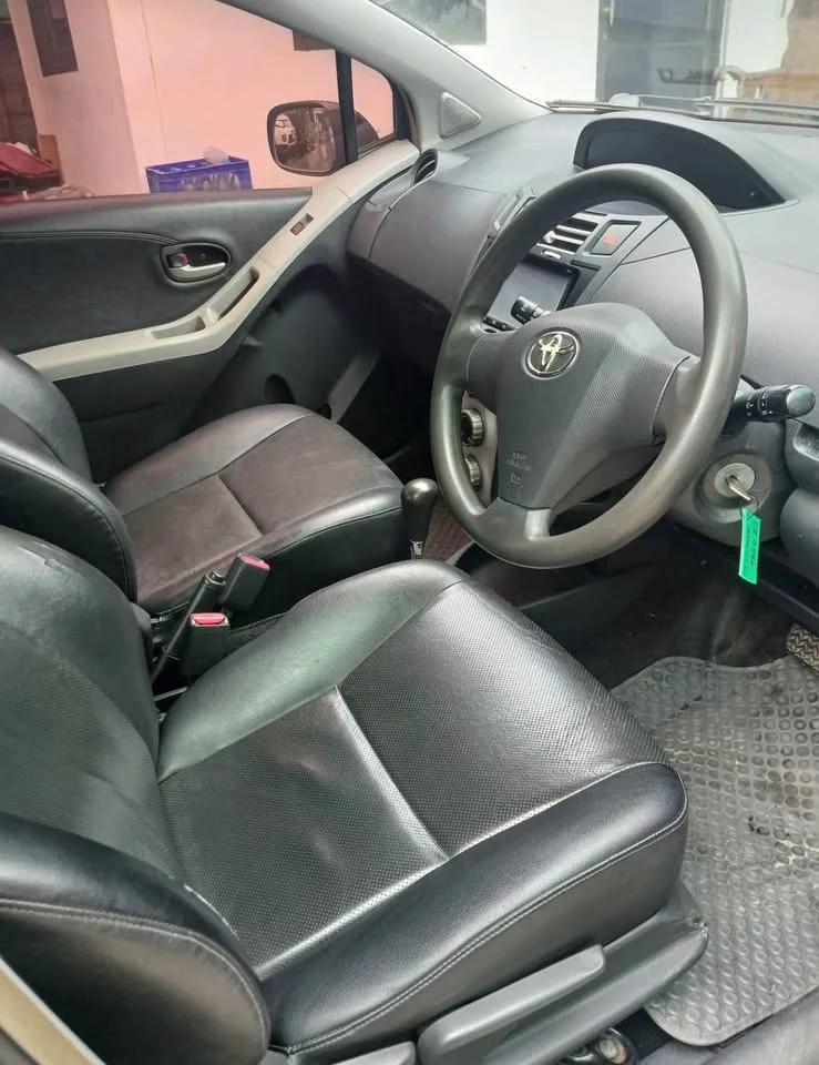 2007 Toyota Yaris II 2