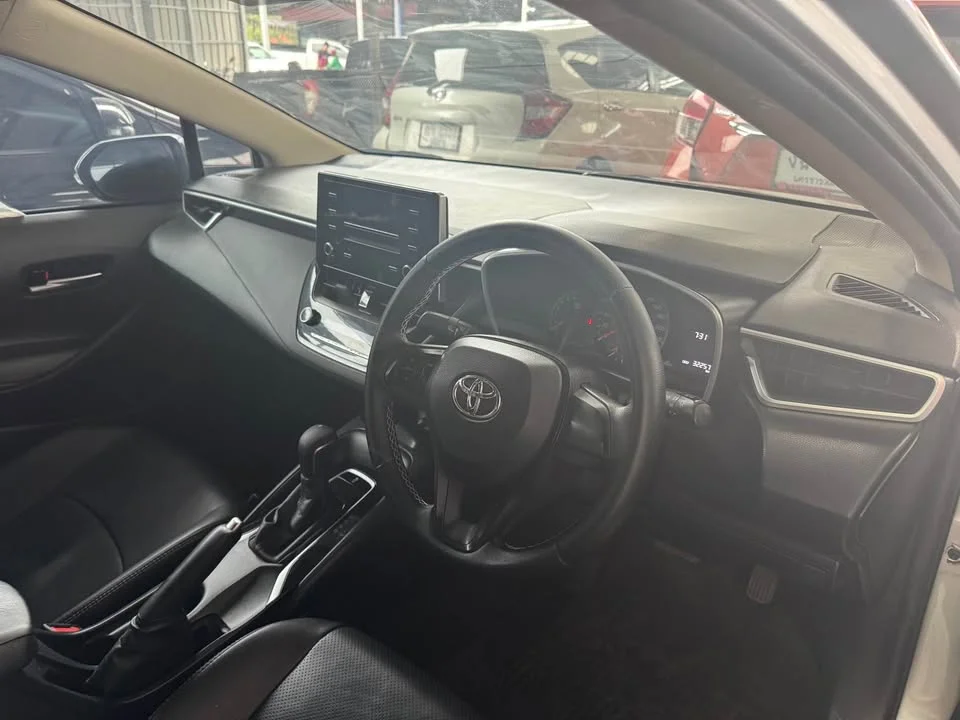 2020 Toyota Corolla Altis XII (E210) 3