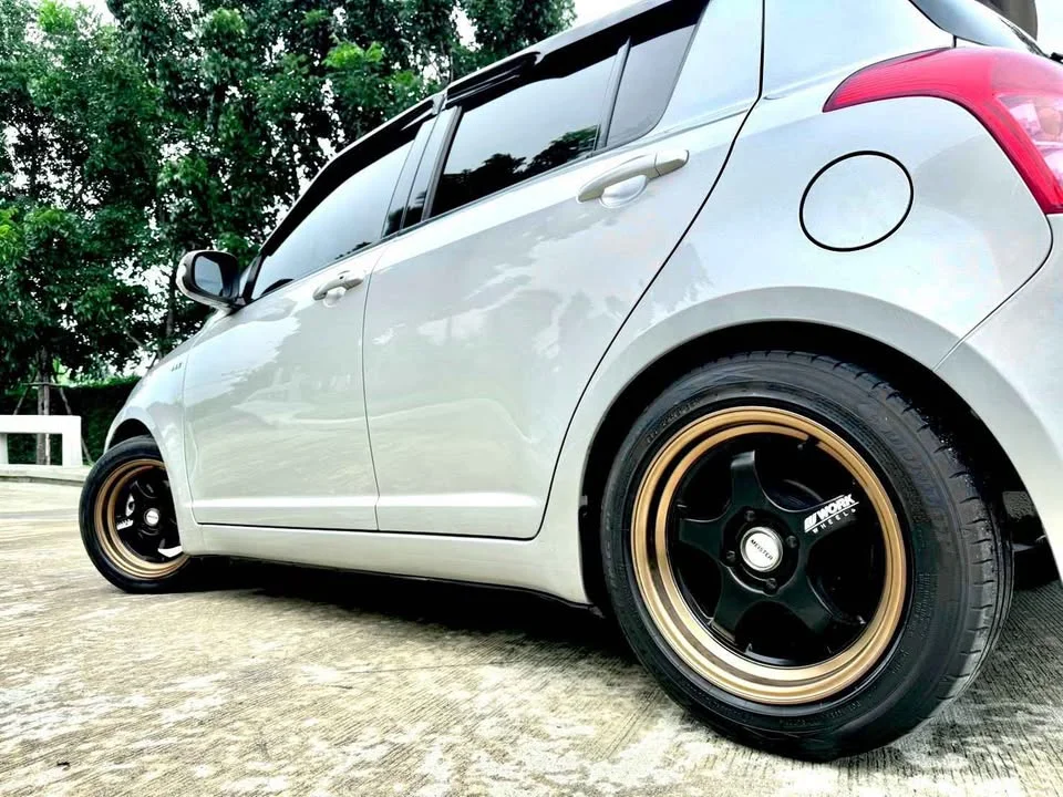 2010 Suzuki Swift I 2