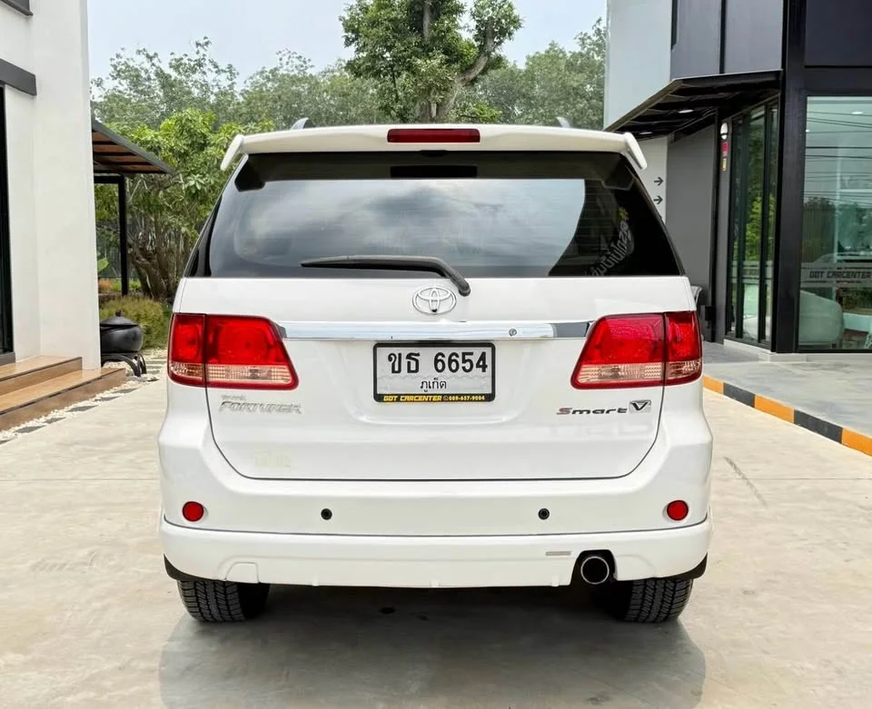 2008 Toyota Fortuner I 3