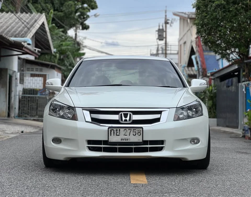 2009 Honda Accord VIII 2