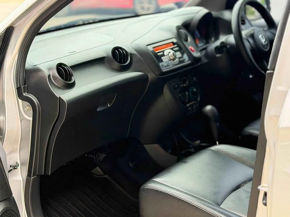 2014 Honda Mobilio II 3