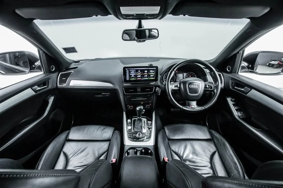 2010 Audi Q5 I (8R) 3