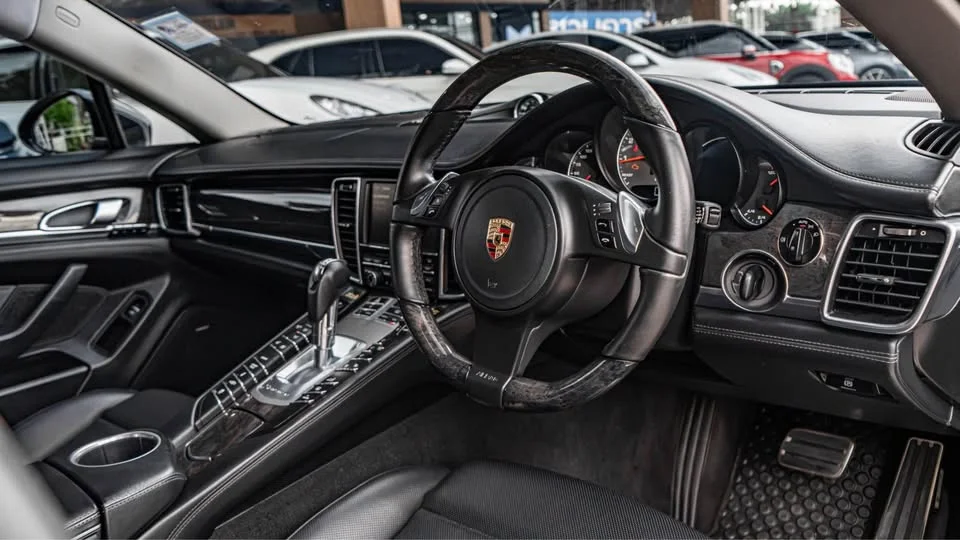 2013 Porsche Panamera I 3