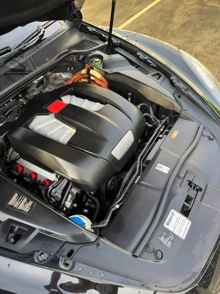 2012 Porsche Cayenne II 2