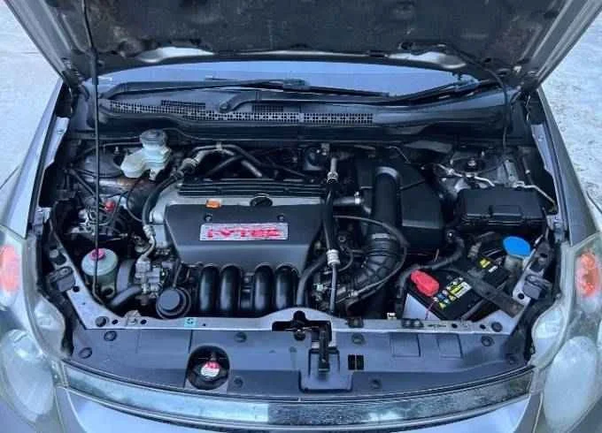 2005 Honda Stream I 2