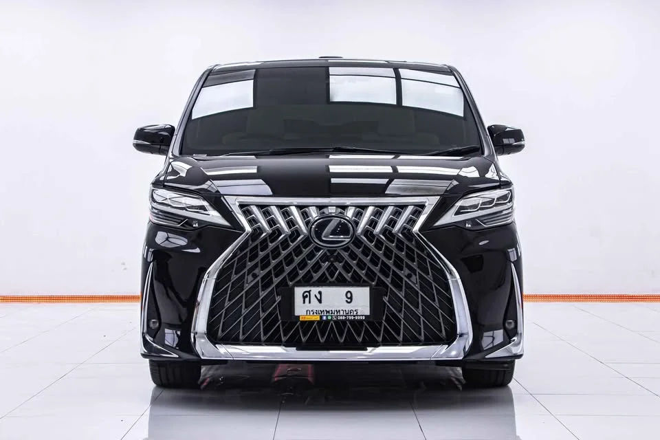 2021 Lexus LM I 3