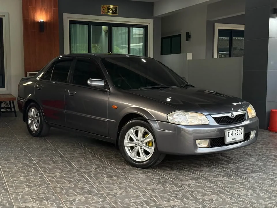 2003 Mazda 323 VIII 2