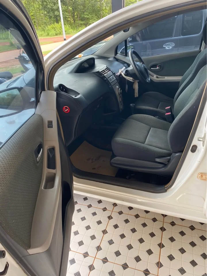 2008 Toyota Yaris II 3