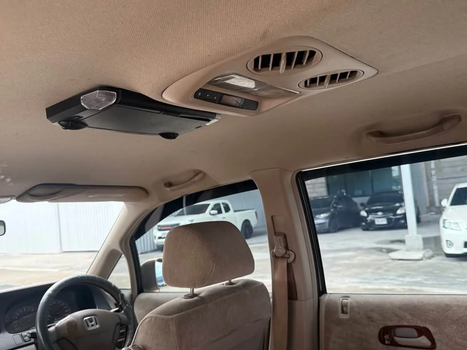 2000 Honda Odyssey II 3