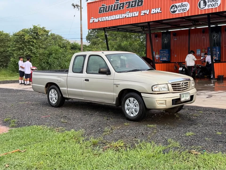 2005 Mazda 2500 Fighter V 3