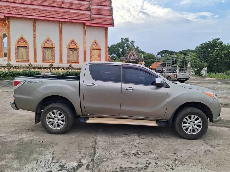 2012 Mazda BT-Series II 3