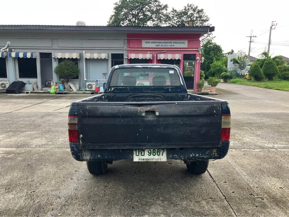 2003 Toyota Hilux Tiger VI 3