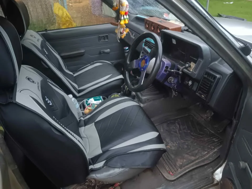 Mazda B2500 IV 2