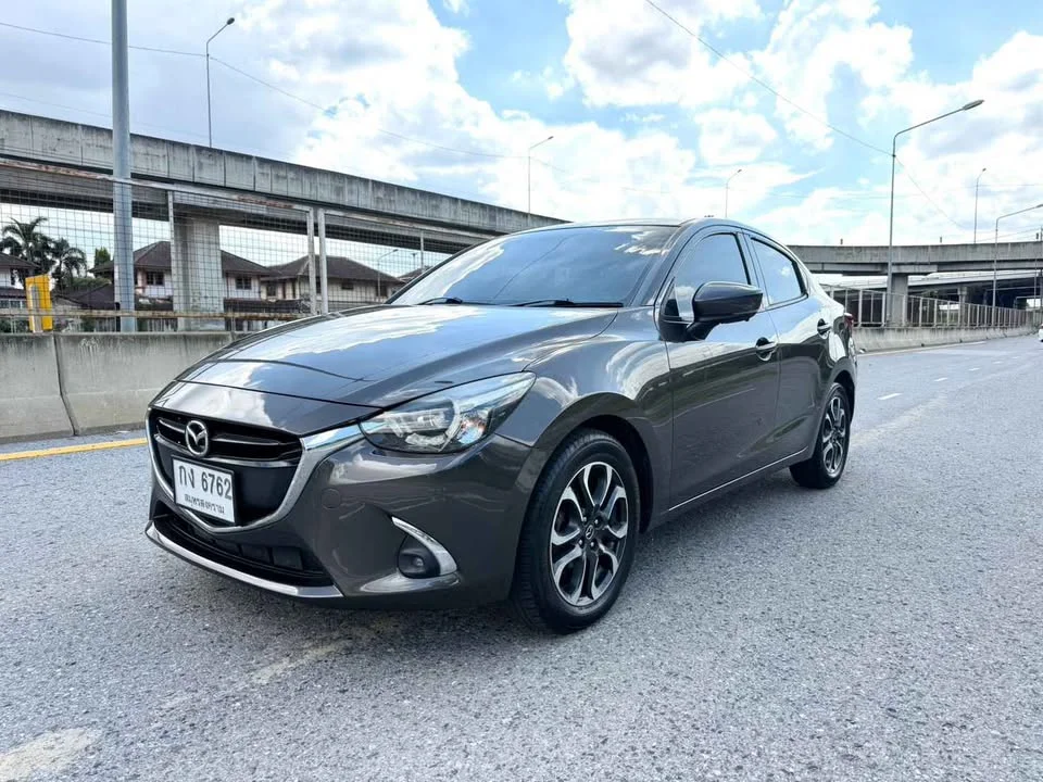 2017 Mazda 2 III 3