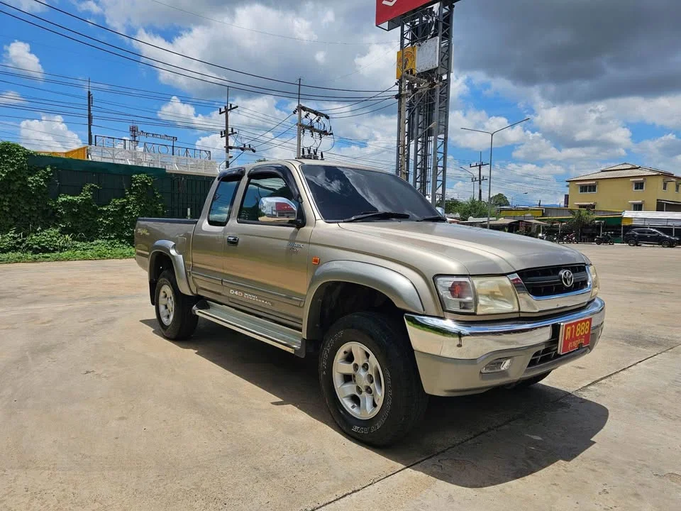 2002 Toyota Hilux Tiger VI 2