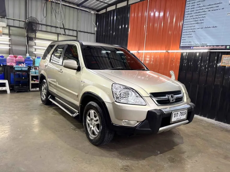 2003 Honda CR-V II 2