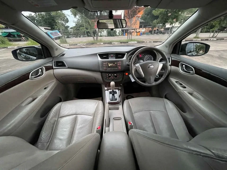 2012 Nissan Sylphy III (B17) 2