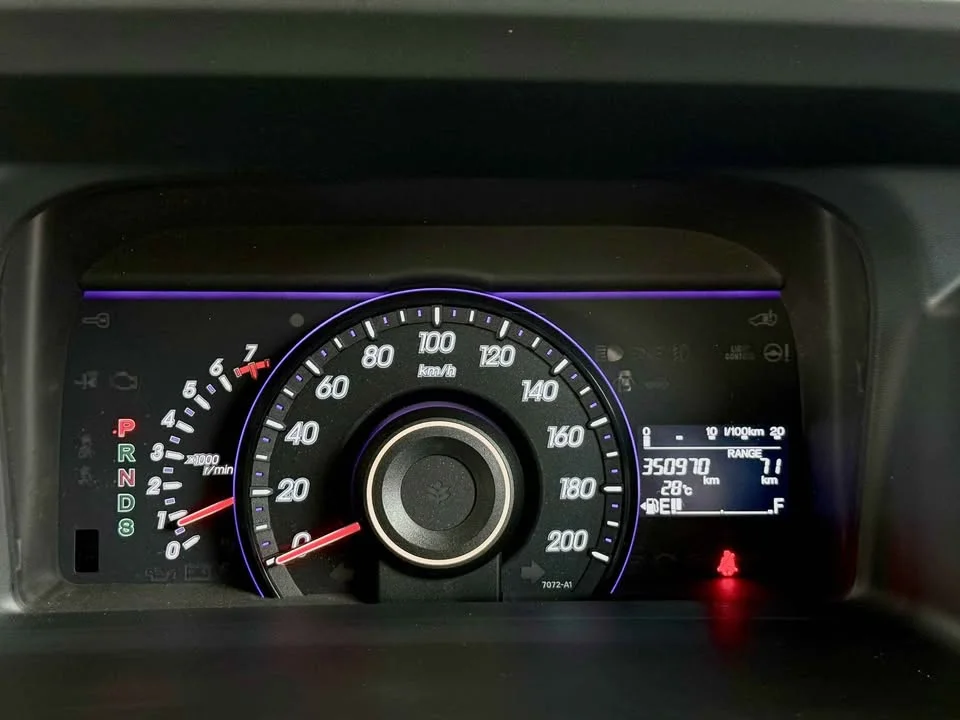 2012 Honda Stepwgn IV 3