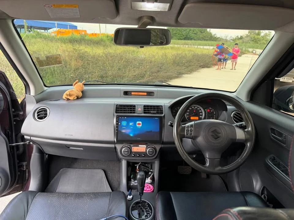 2010 Suzuki Swift I 3