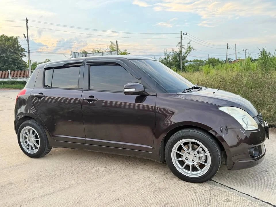 2010 Suzuki Swift I 2