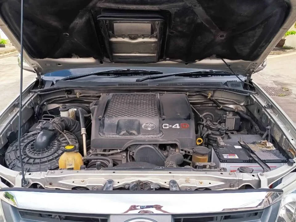 2005 Toyota Fortuner I 2