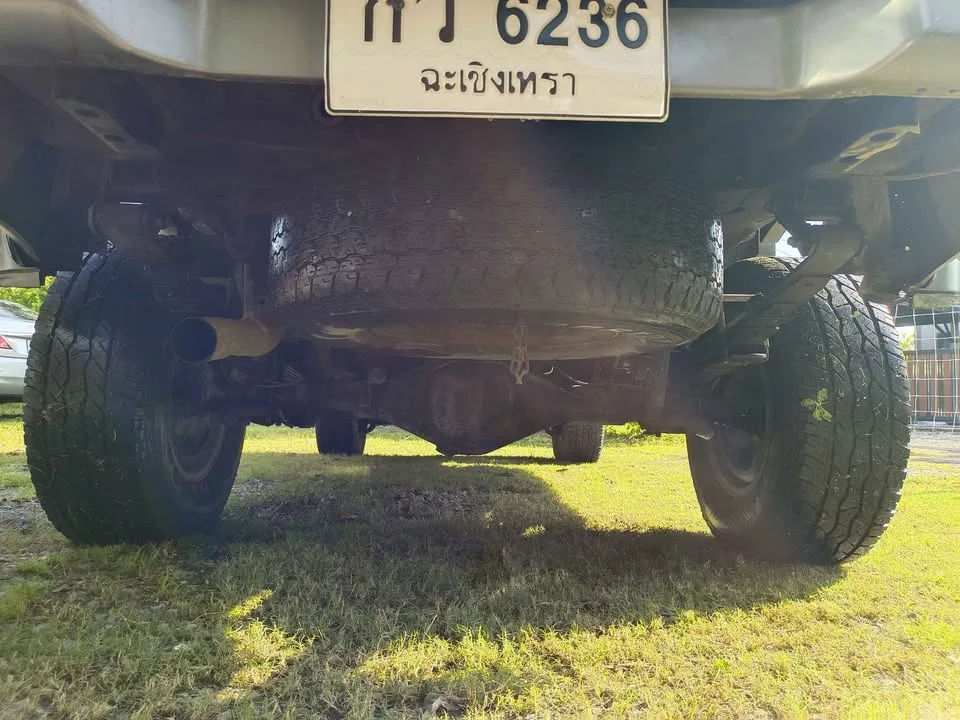 2003 Toyota Hilux Tiger VI 2
