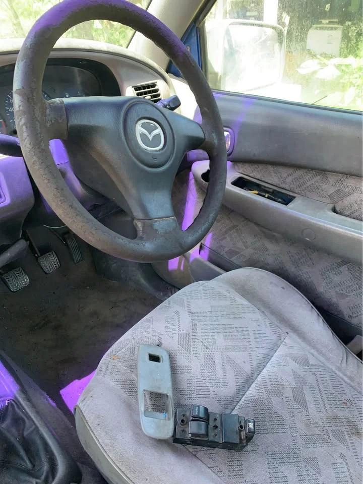 2001 Mazda 2500 Fighter V 3
