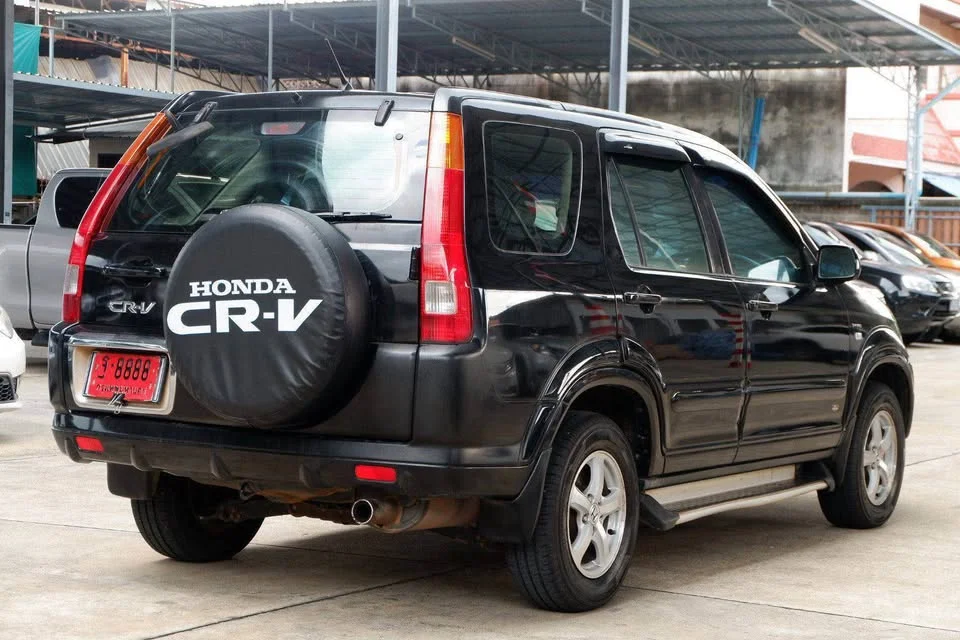 2002 Honda CR-V II 3