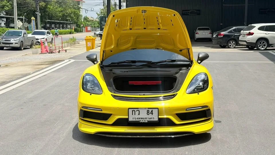 2022 Porsche 718 Boxster and Cayman IV 2