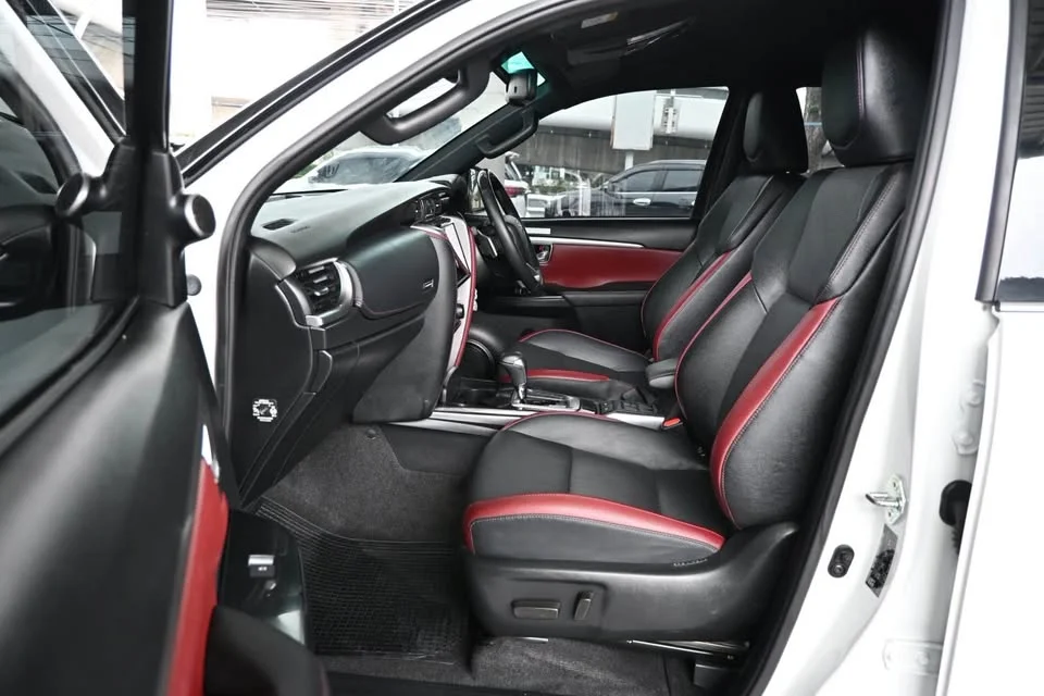 2024 Toyota Fortuner II 3