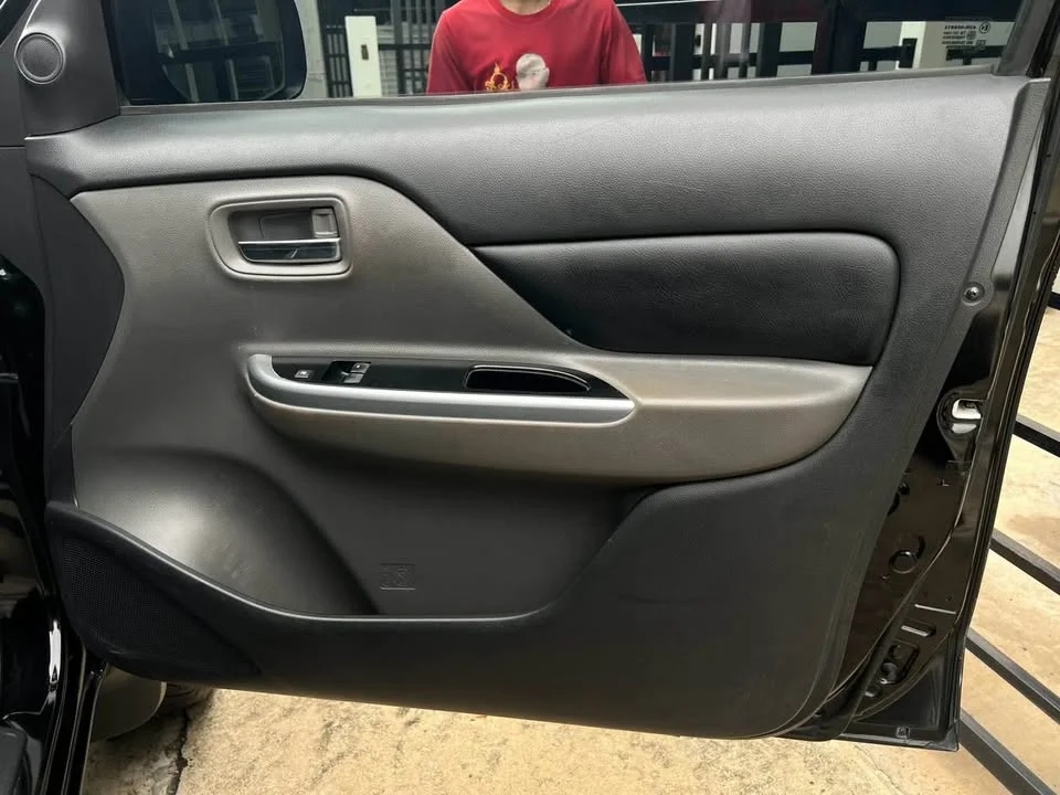 2016 Mitsubishi Triton V 2